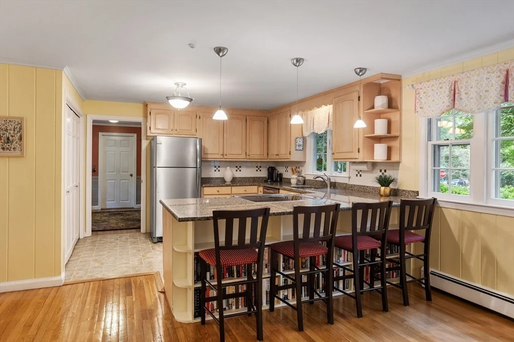 Photo of 28 Lincoln Drive