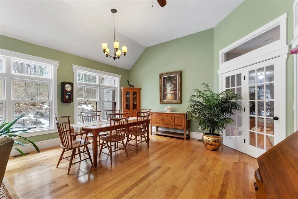 Photo of 144 Brook St