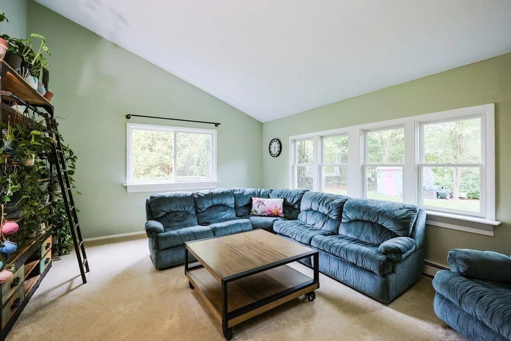 Photo of 65 Wingate Rd