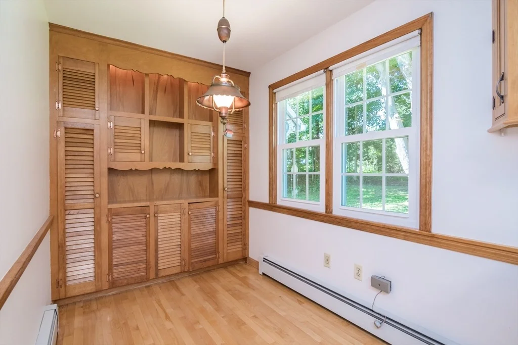 Photo of 208 Rolling Ridge Rd