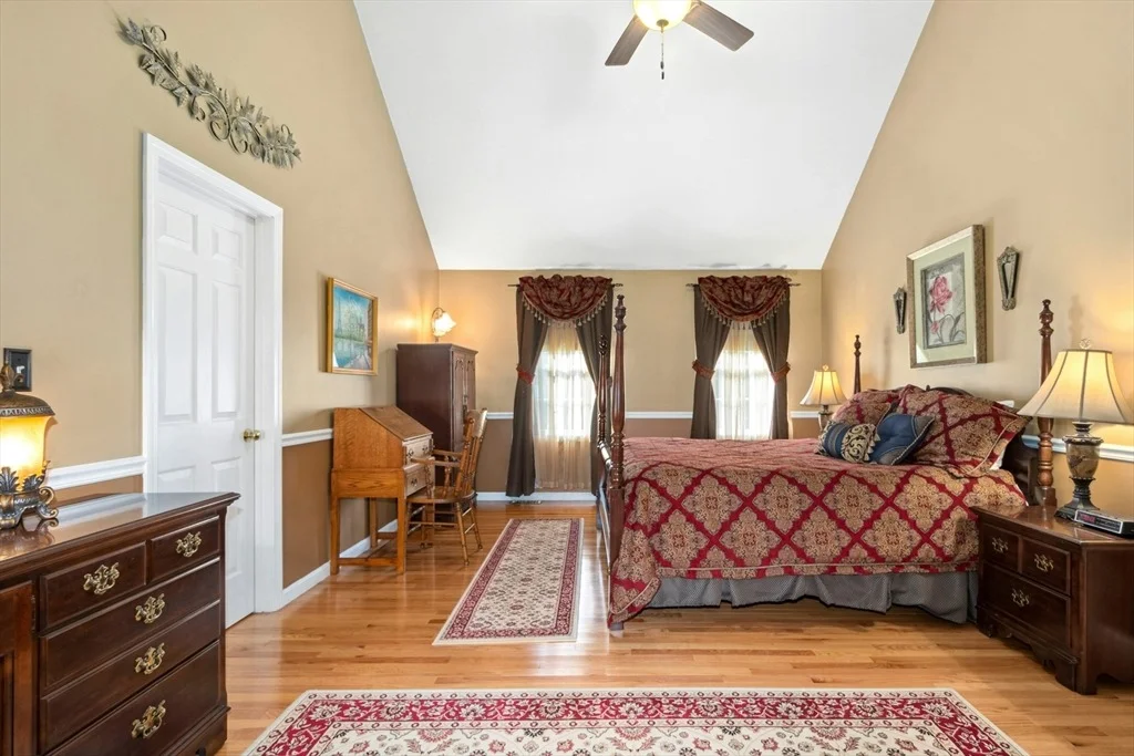 Photo of 75 Kennedy Circle