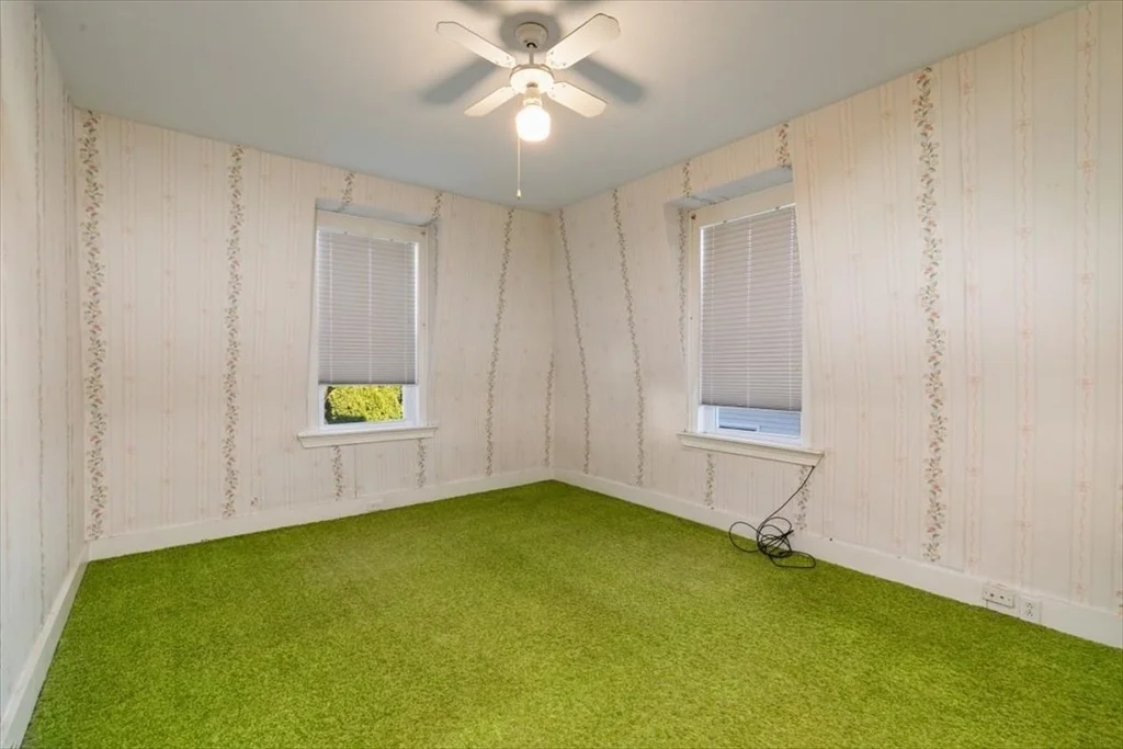 Photo of 7 Spring Ct.