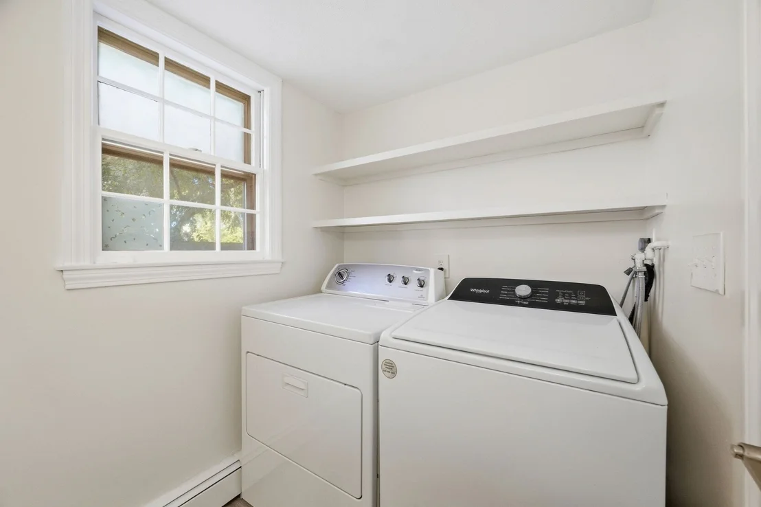 Photo of 31 Ellison Park