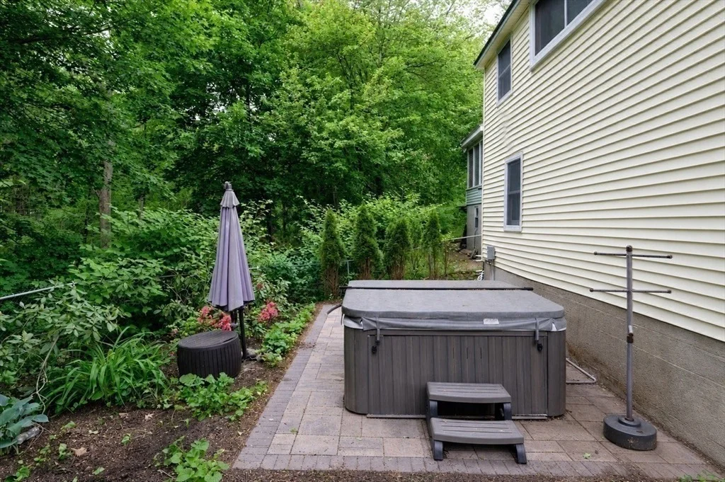 Photo of 330 Mount Wayte Ave