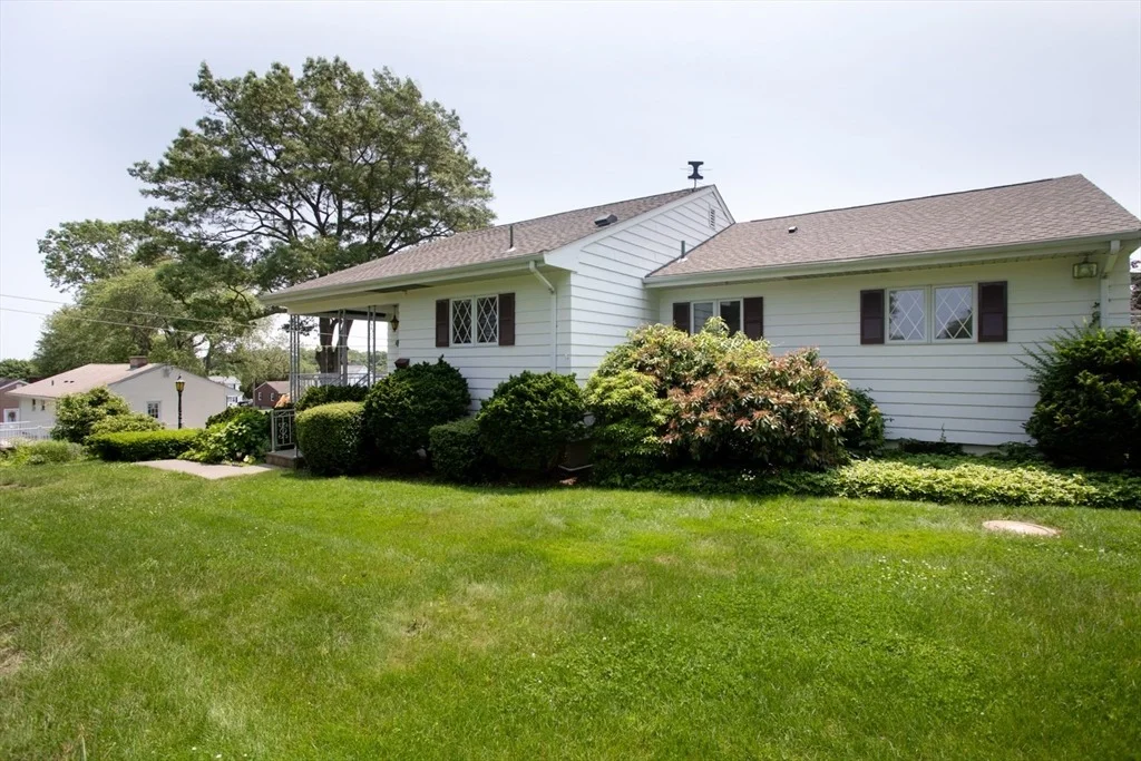 Photo of 74 Kenyon Rd