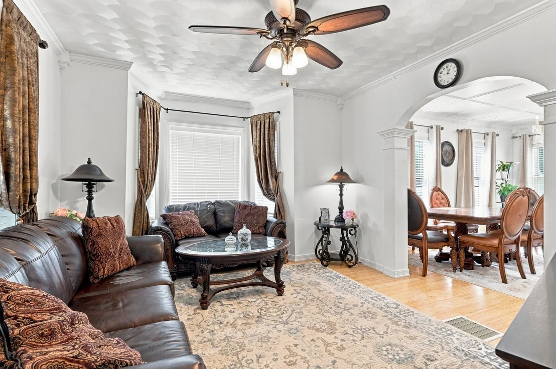 Photo of 27 Elm St