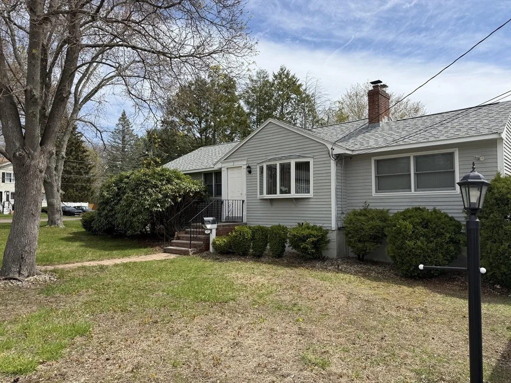 Photo of 2 Sachem Road
