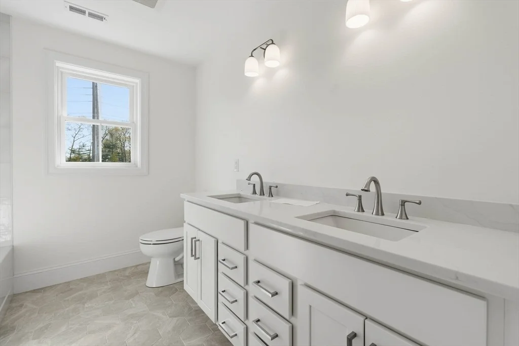 Photo of 16 Couture Way
