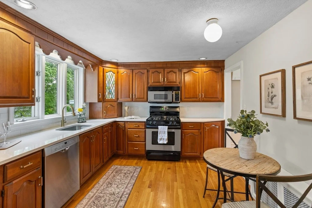 Photo of 168 Cedar Ave