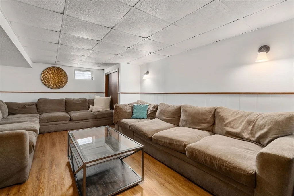 Photo of 6 Broadview Rd
