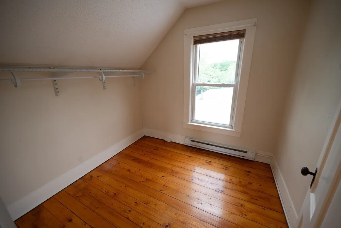 Photo of 119 Everett Ave