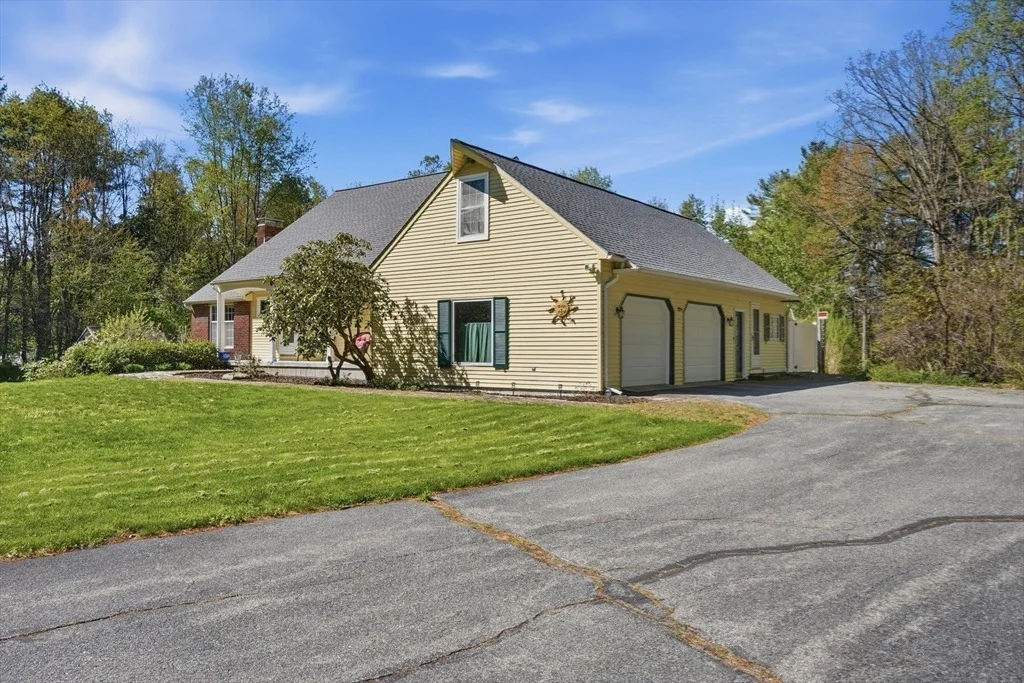 Photo of 353 Marshall Street