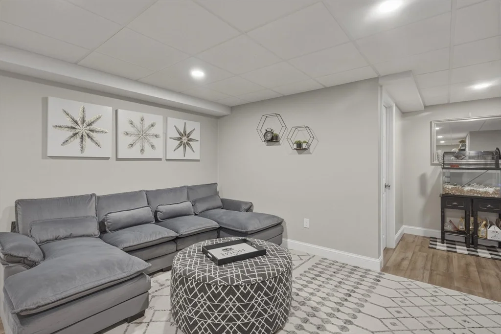 Photo of 424 Langen Rd