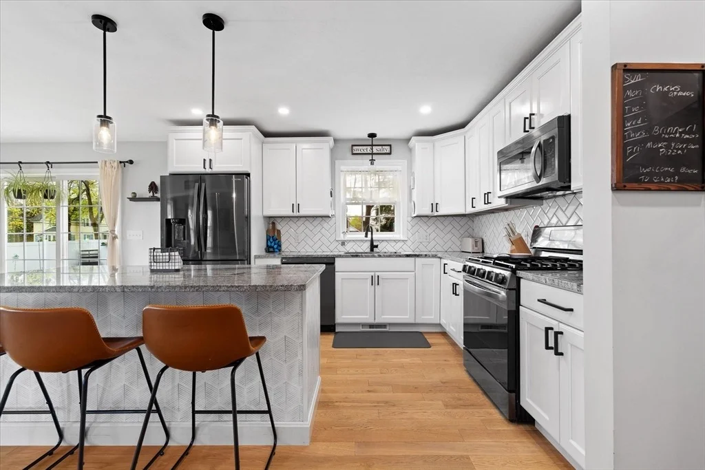 Photo of 200 Greeley St