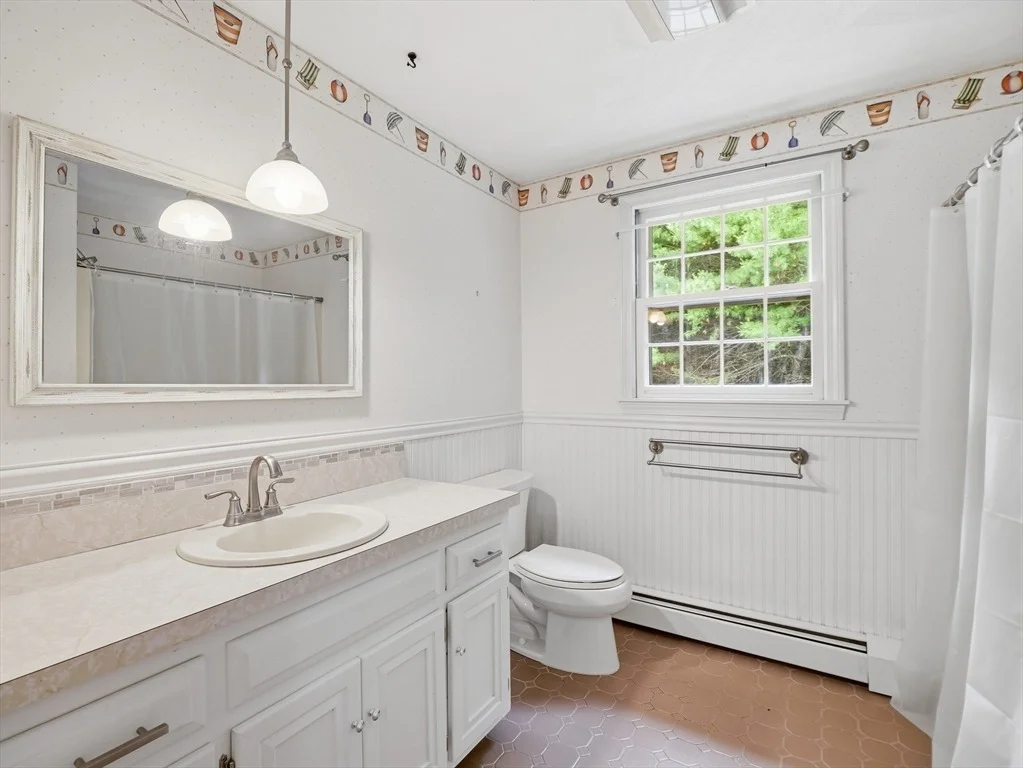 Photo of 4 Nicoll Dr