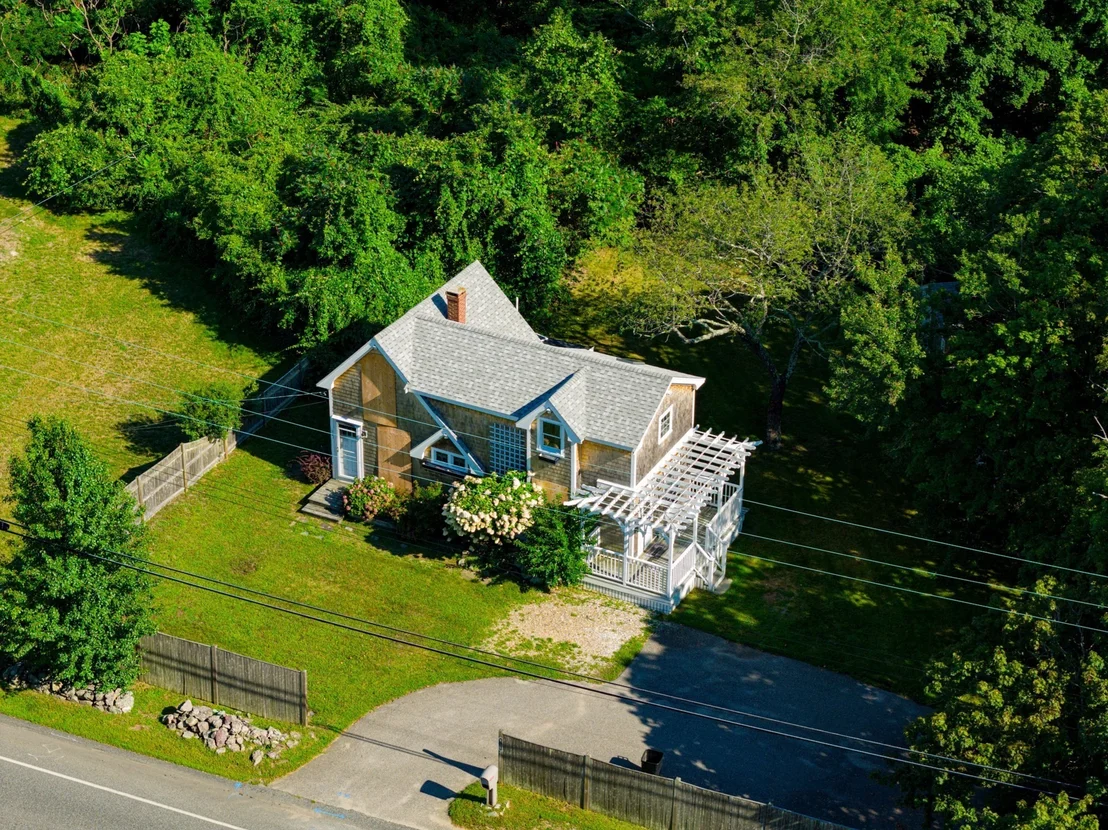 Photo of 991 Ocean St