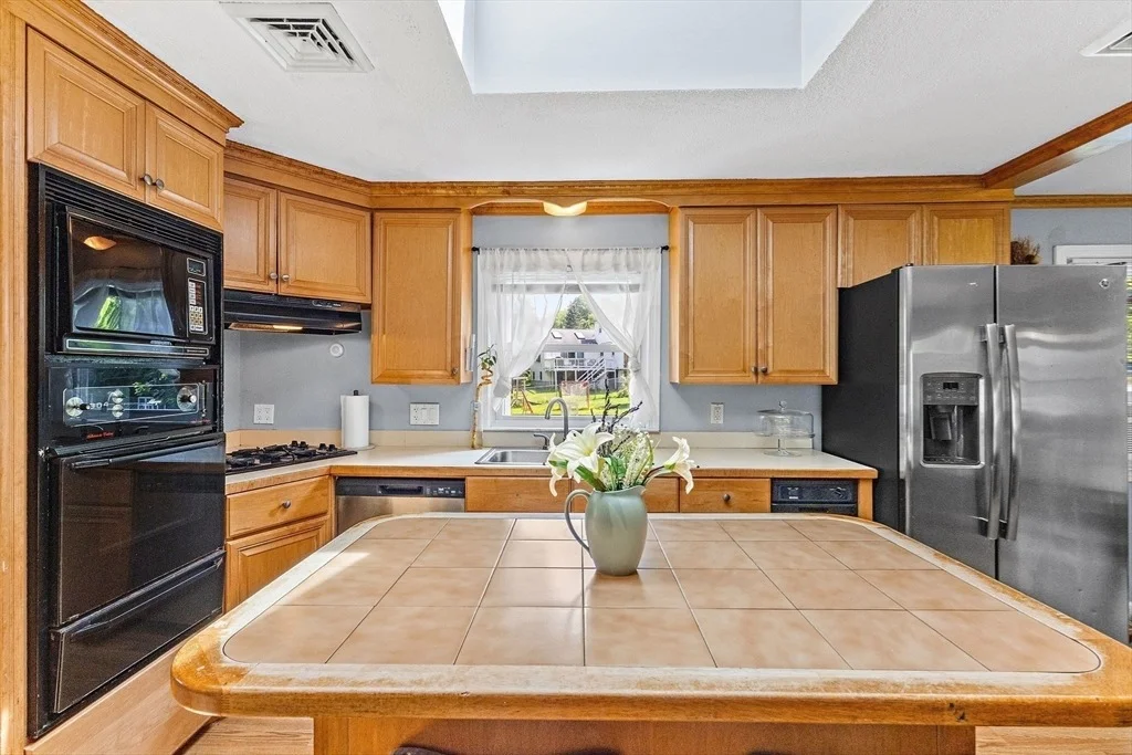 Photo of 28 Lillian Ter
