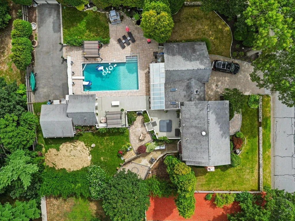 Photo of 39 Pershing Ave