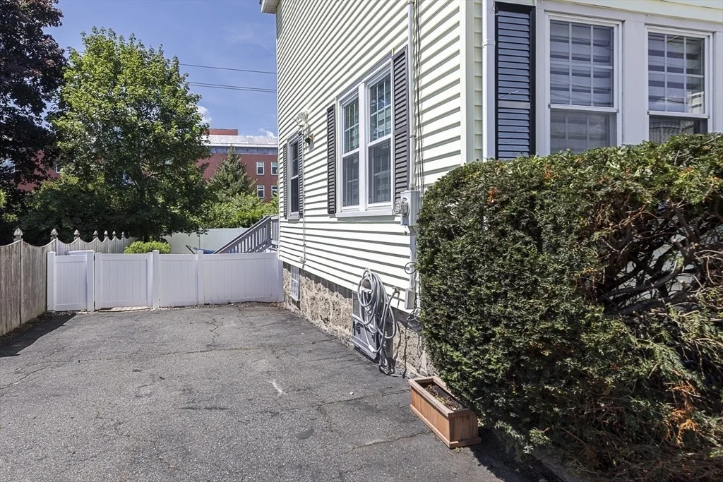 Photo of 32 Raymond Road