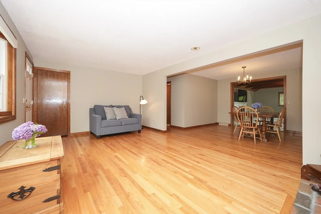 Photo of 247 Great Pines Dr