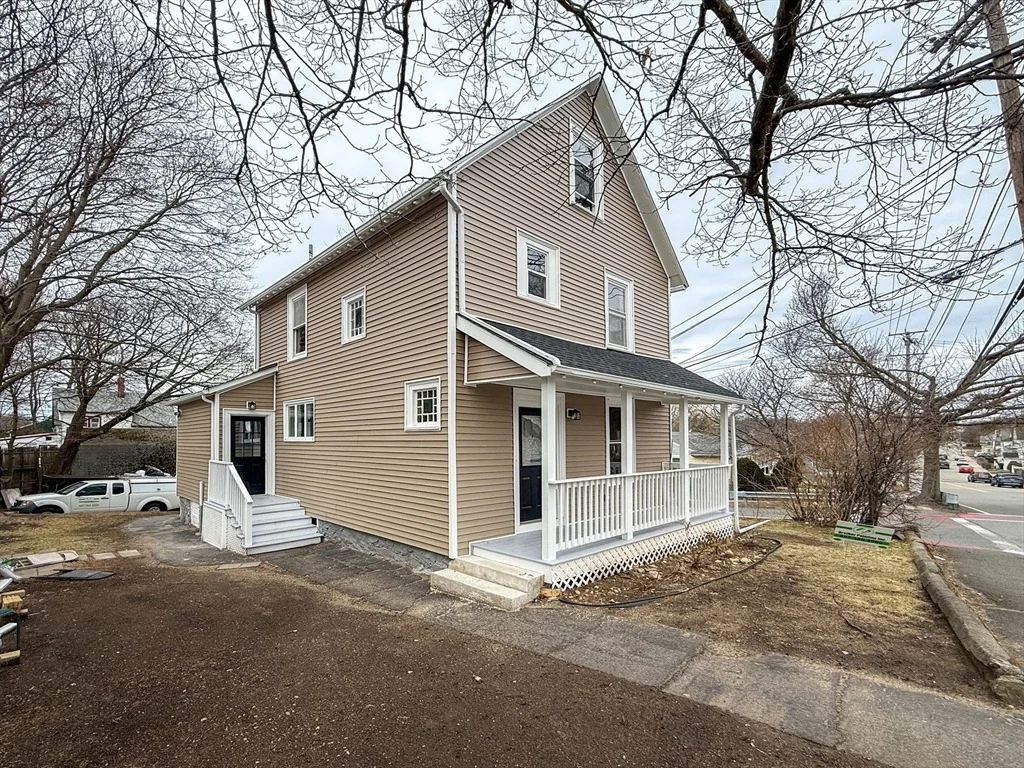 Photo of 463 Central St