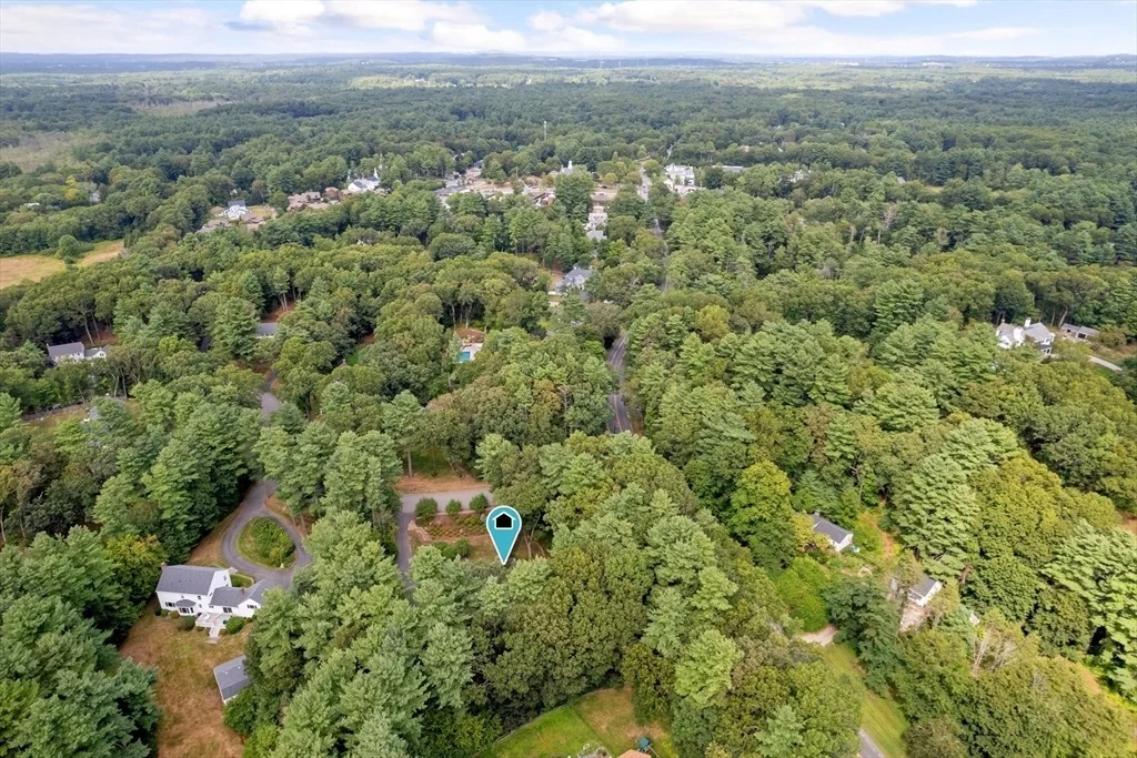 Photo of 2 Knollwood Drive