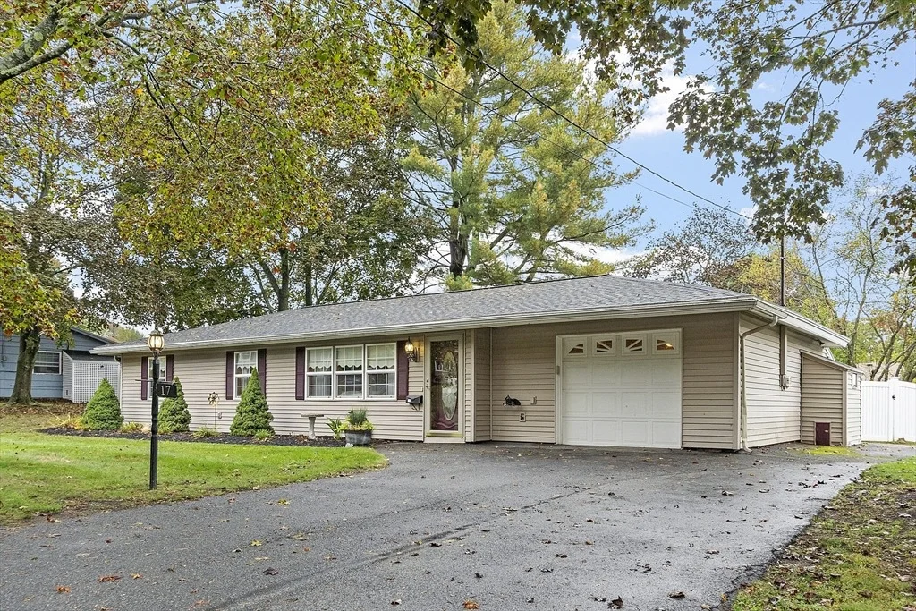 Photo of 17 Trask  Rd