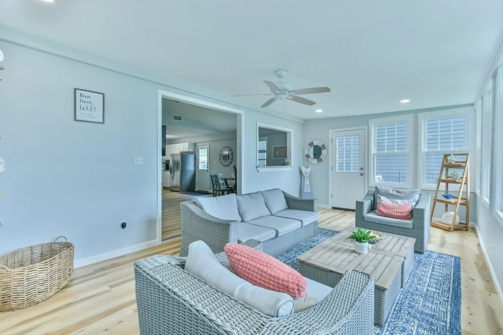Photo of 23 Lakeview Rd.