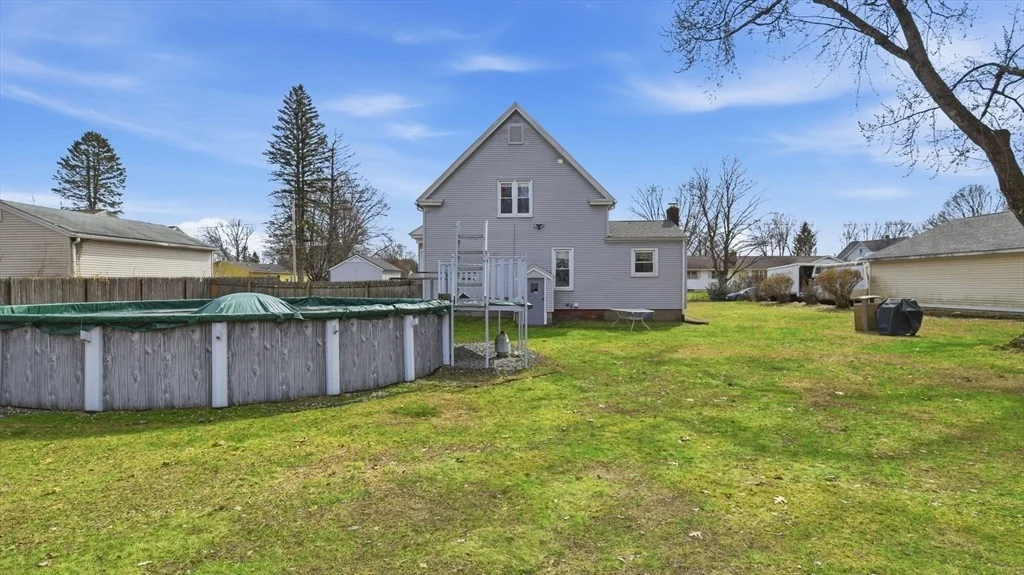 Photo of 543 Lafleur Drive