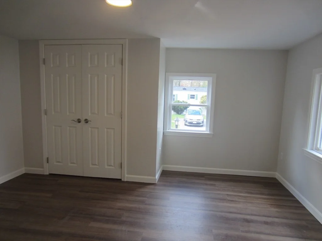Photo of 36 Longboat Rd