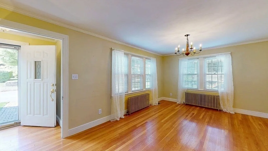 Photo of 14 Housatonic St
