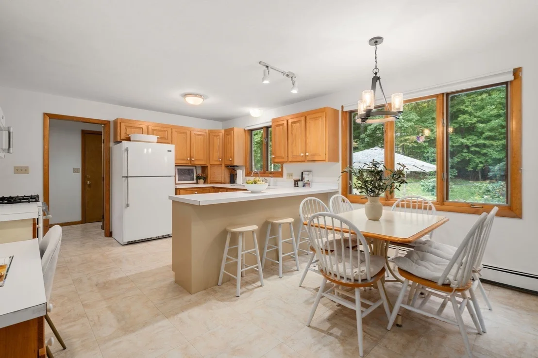 Photo of 31 Raymond Way