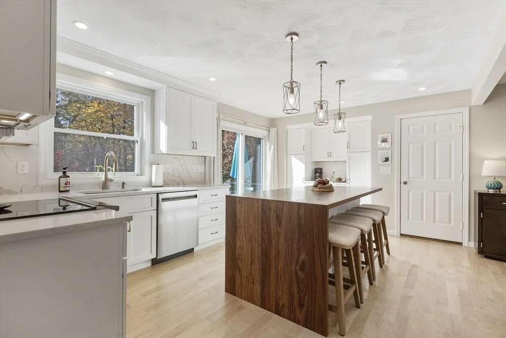 Photo of 45 Douglas Hill Way