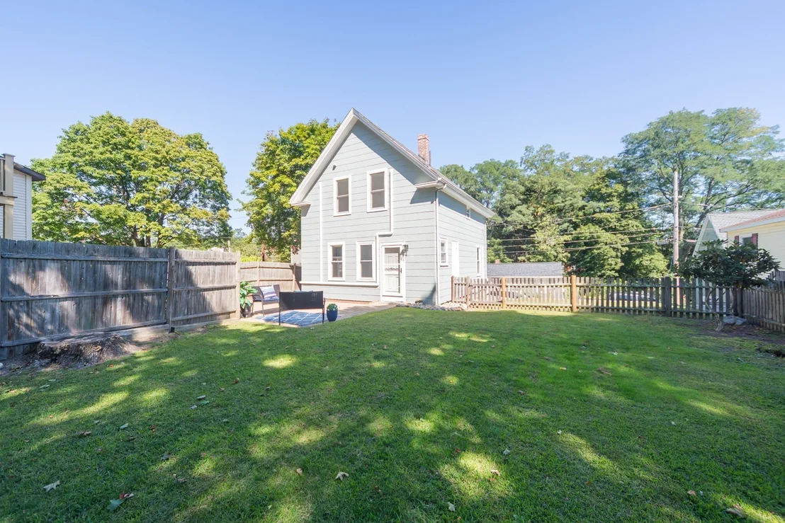 Photo of 11 Purchase Street