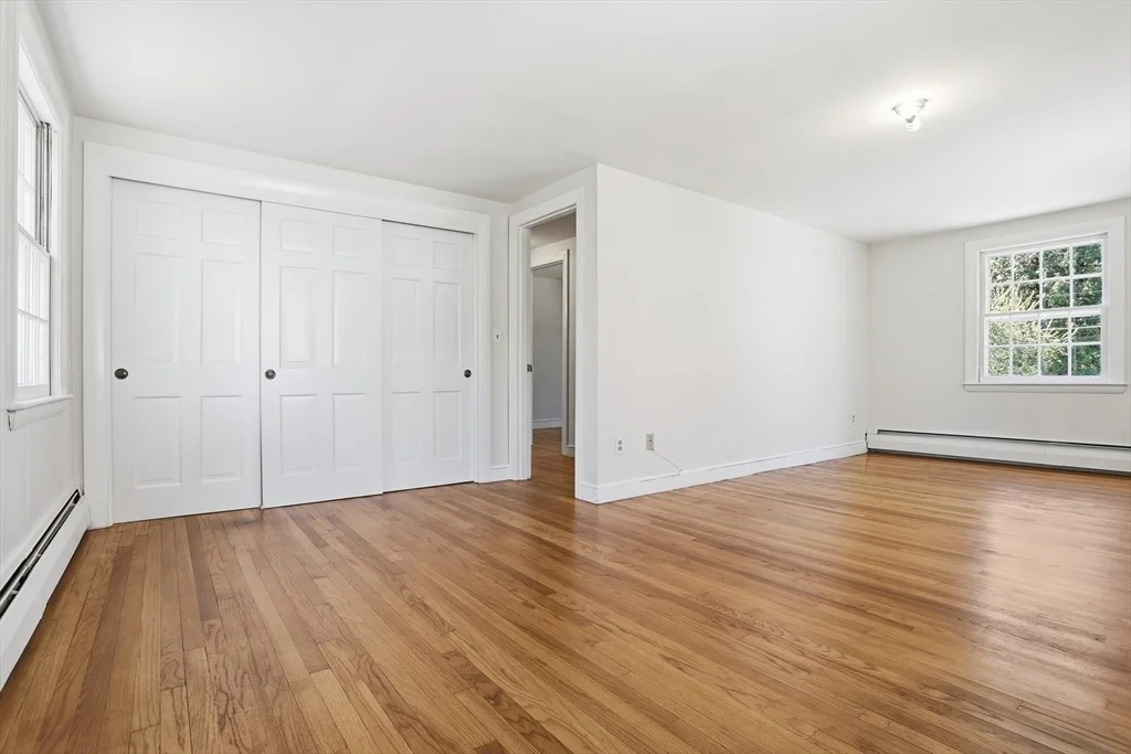 Photo of 76 Alcott St
