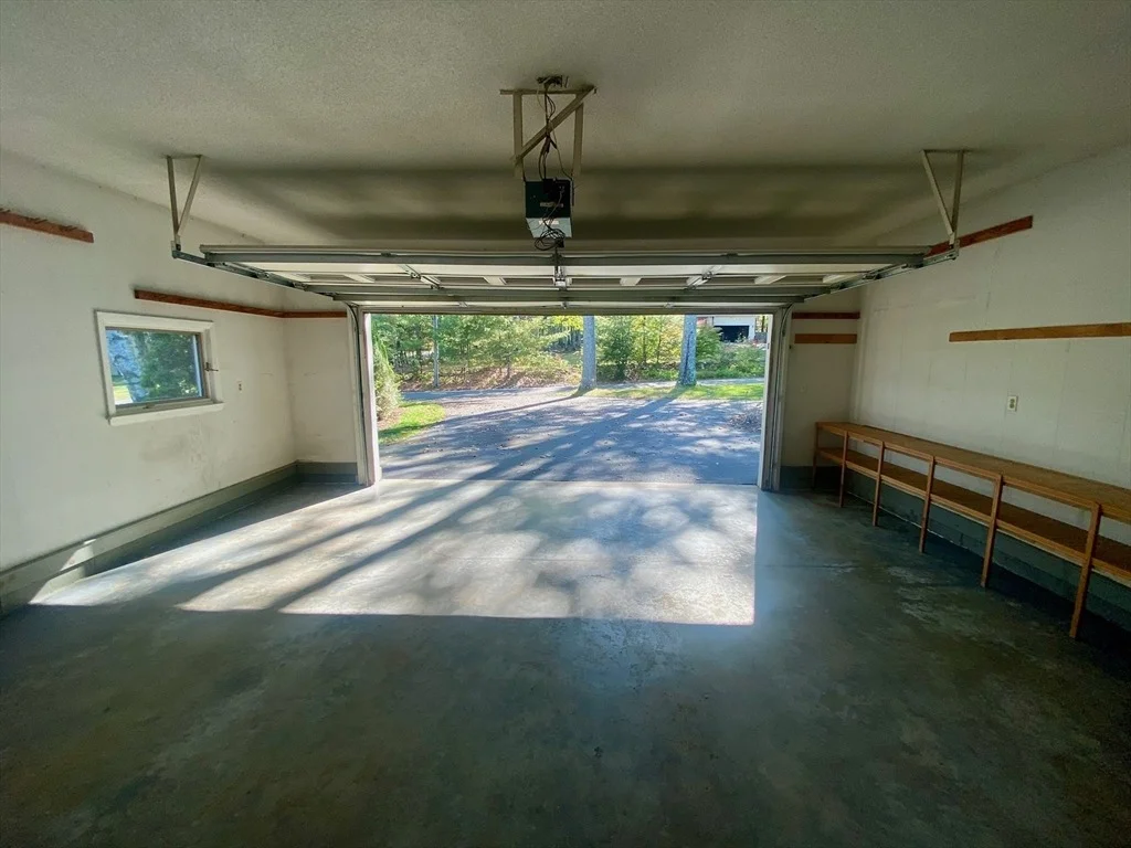 Photo of 330 Benjamin Street