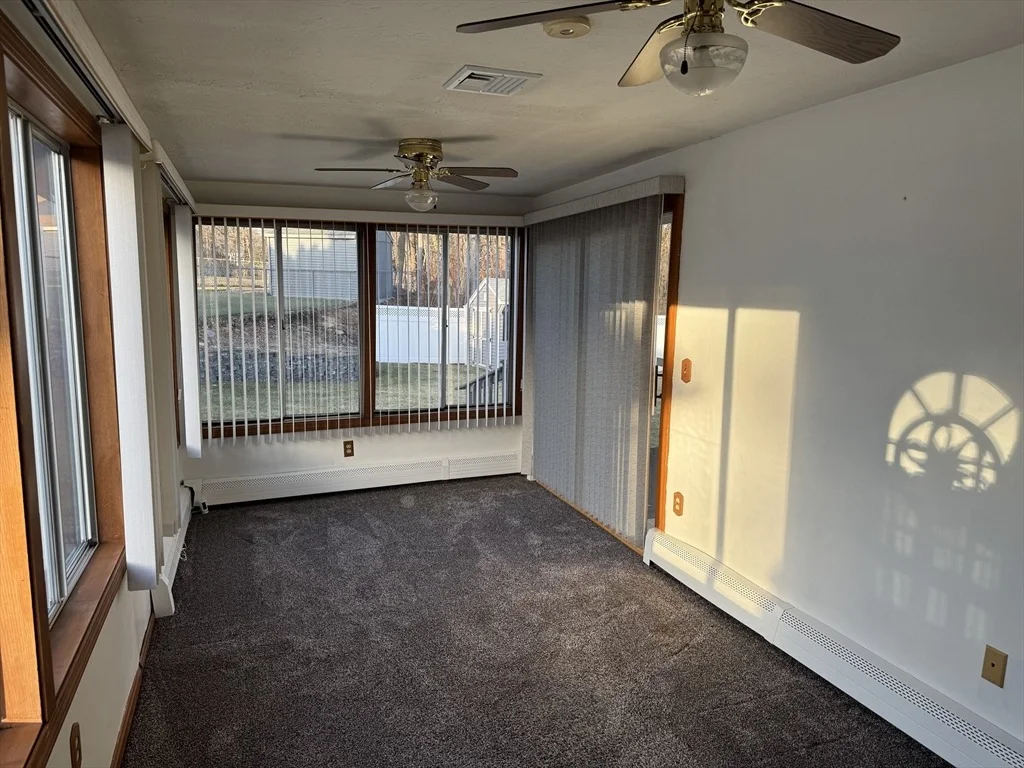 Photo of 5 Jeffrey Ave