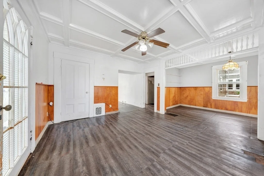 Photo of 15 Washington Sq