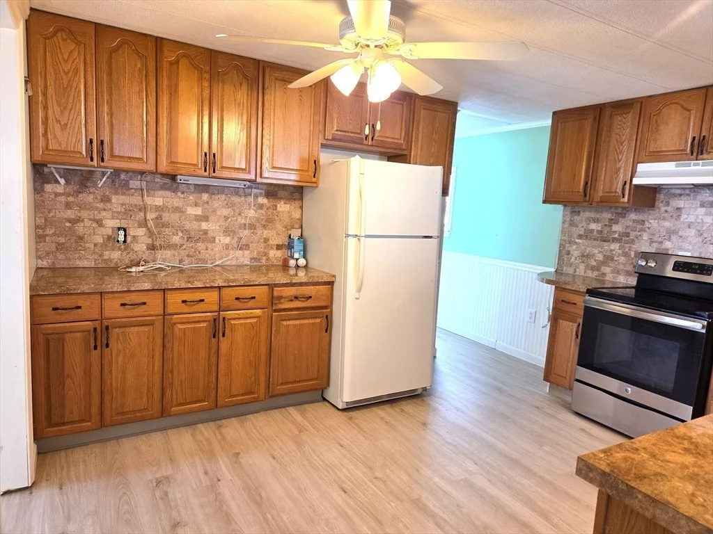 Photo of 84 Tavitian Blvd