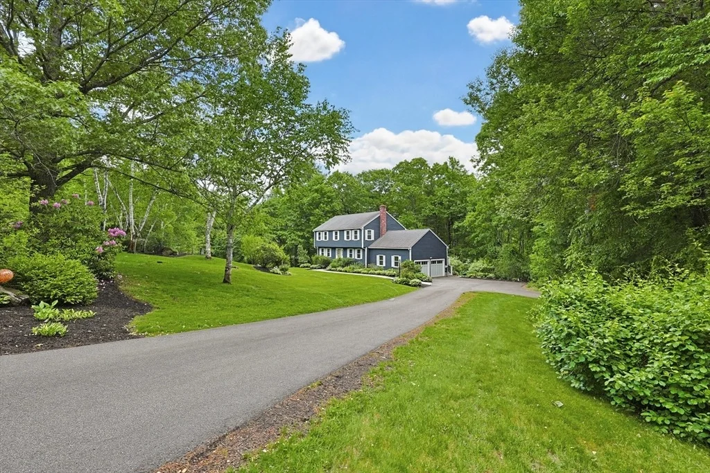 Photo of 1 Leone Ln