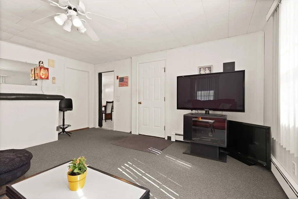 Photo of 275 Jon Dr