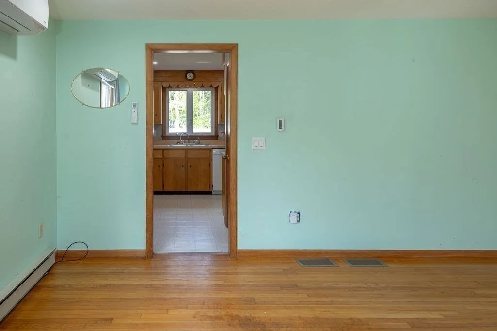 Photo of 142 Spruce Hill Ave