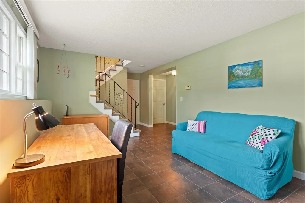 Photo of 112 Stoddard Dr
