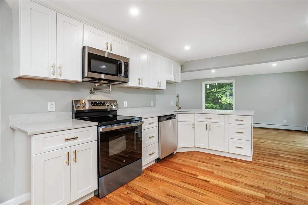 Photo of 22 Albert Dr