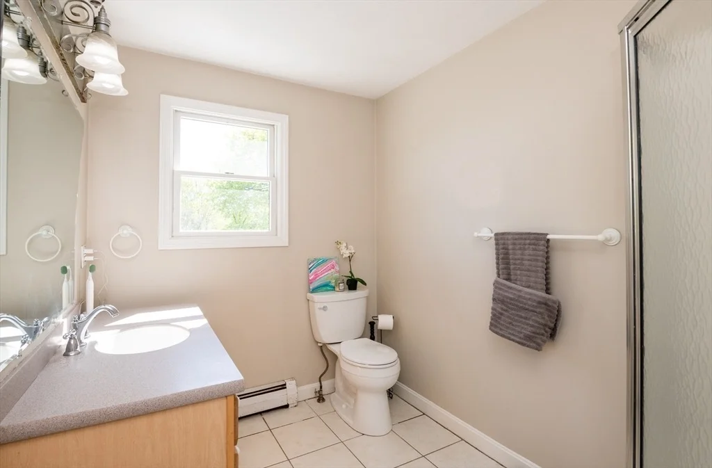 Photo of 9 Macarthur Blvd