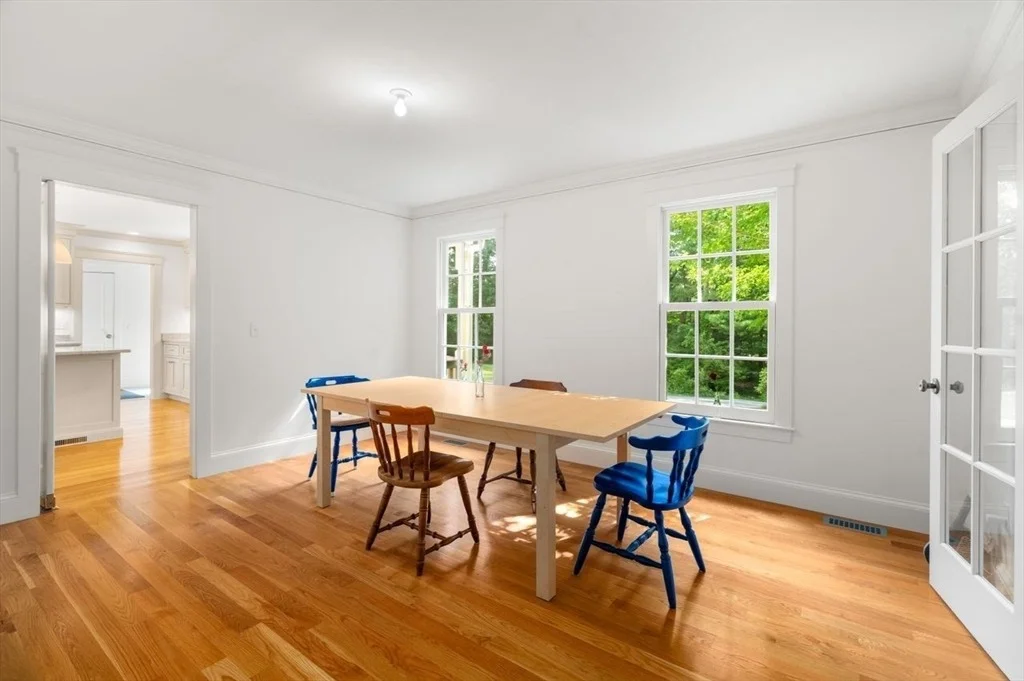Photo of 32 Perry Lane