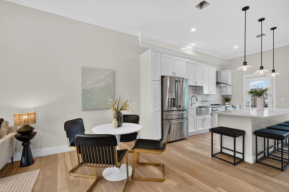 Photo of Unit 2 at 19 Thomas Park