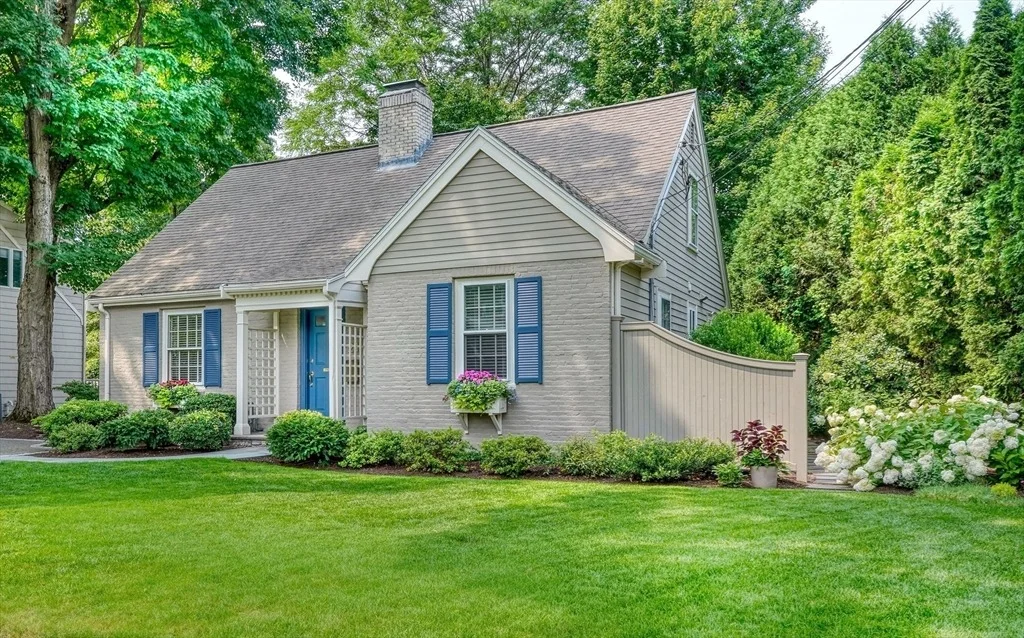 Photo of 21 Philbrick Rd