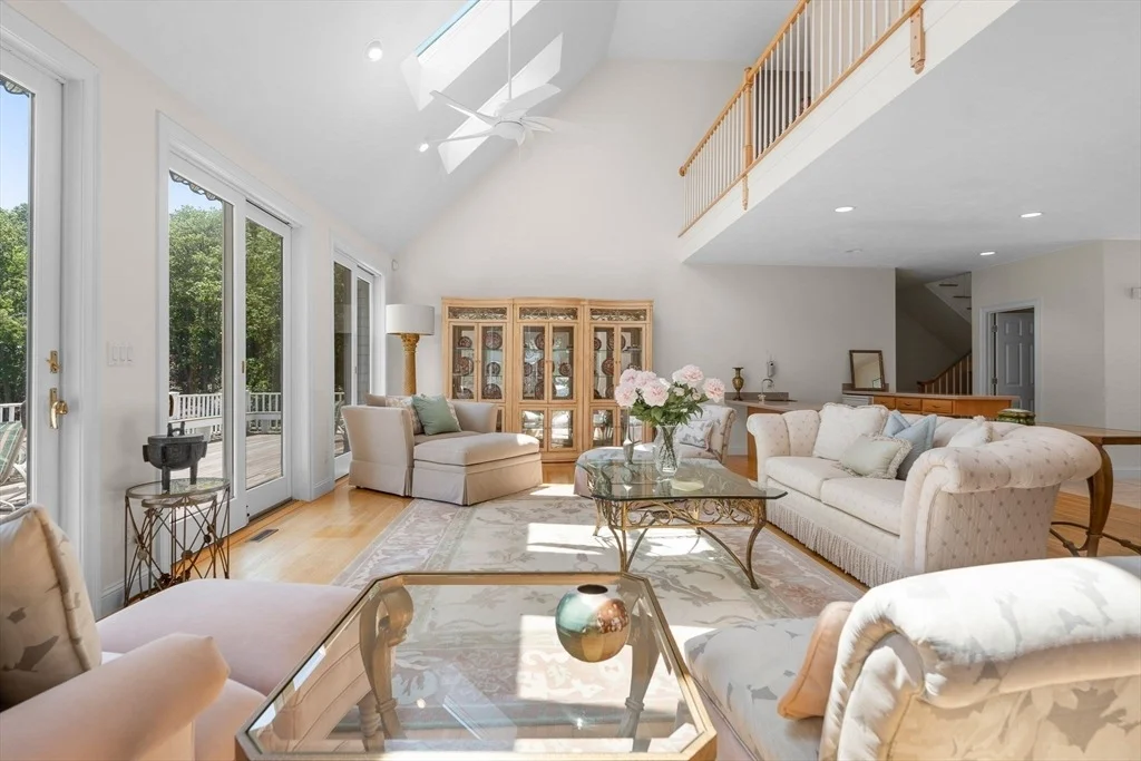 Photo of 14 Glenneagle Dr
