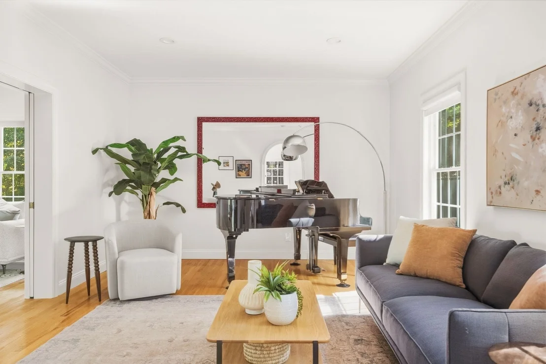 Photo of 233 Rice Road